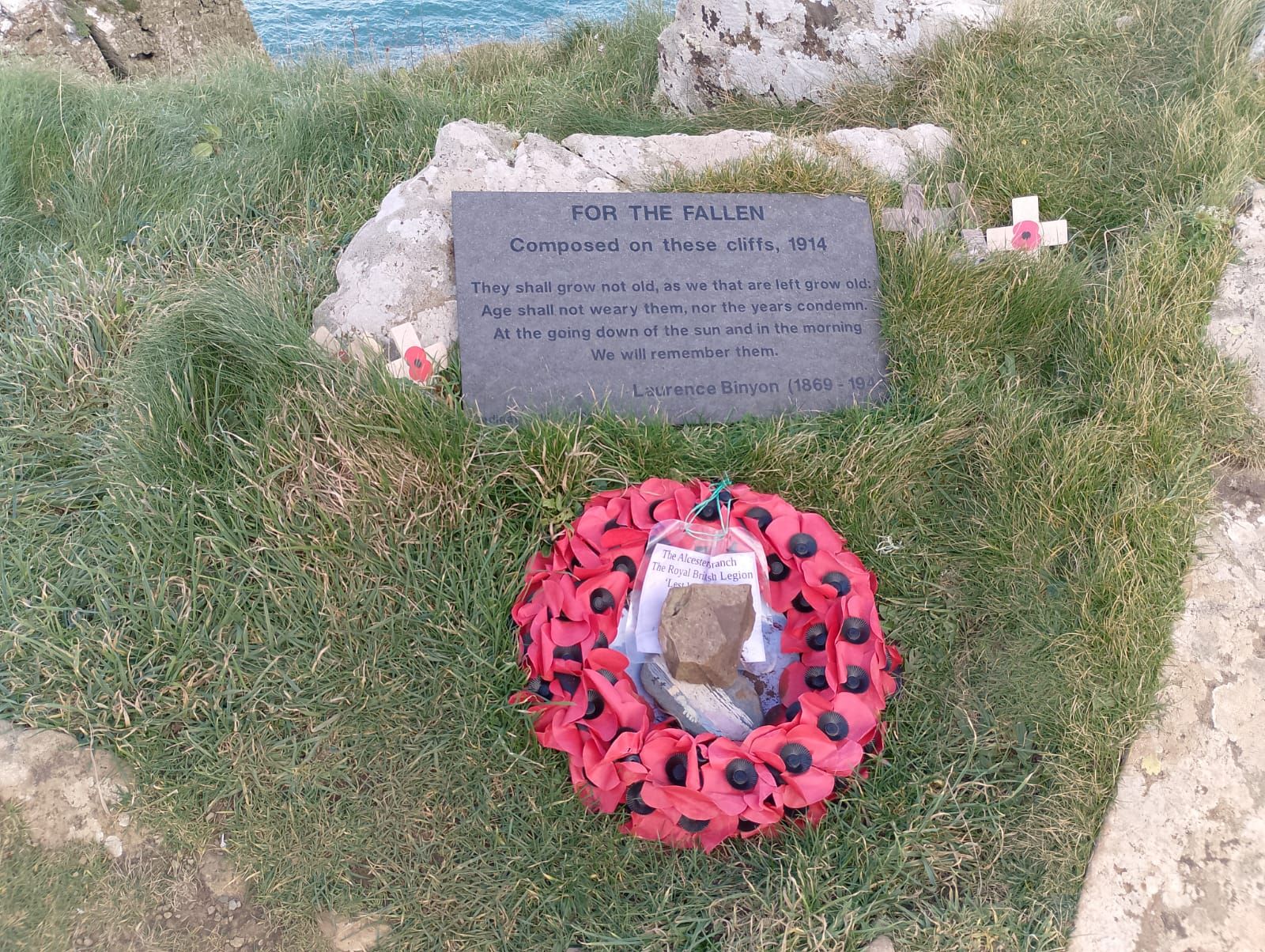 Memorial Plaque to Laurence Binyon